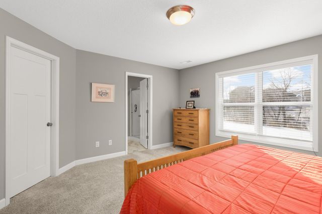 7010 Guilford Lane, Rockford, MN 55373