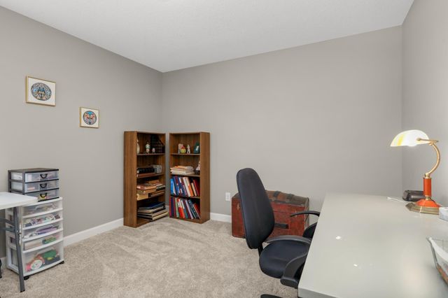 7010 Guilford Lane, Rockford, MN 55373