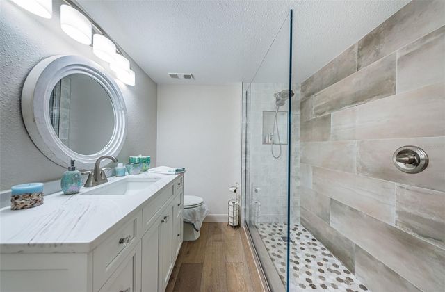 5633 PUERTA DEL SOL BOULEVARD S 103, St Petersburg, FL 33715