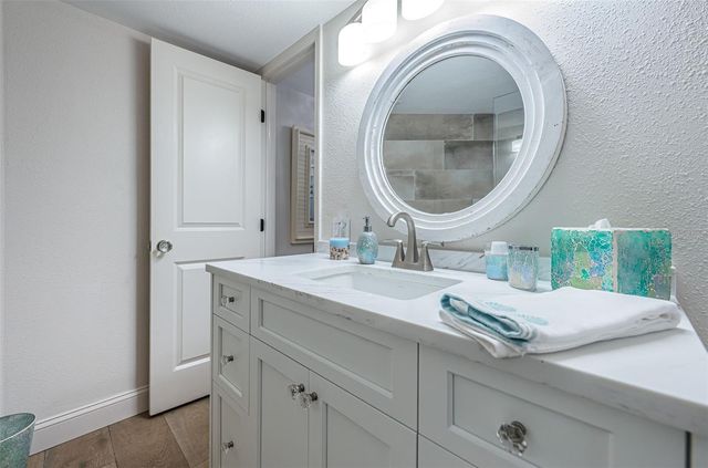 5633 PUERTA DEL SOL BOULEVARD S 103, St Petersburg, FL 33715