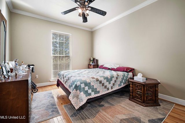 3219 Choctaw Avenue, Moss Point, MS 39563