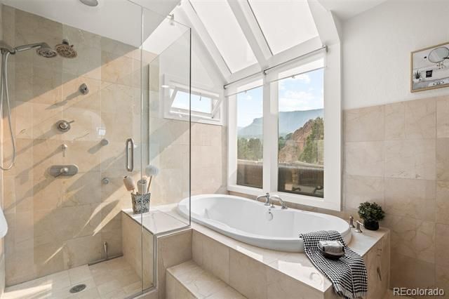6671 Wauconda Drive, Larkspur, CO 80118