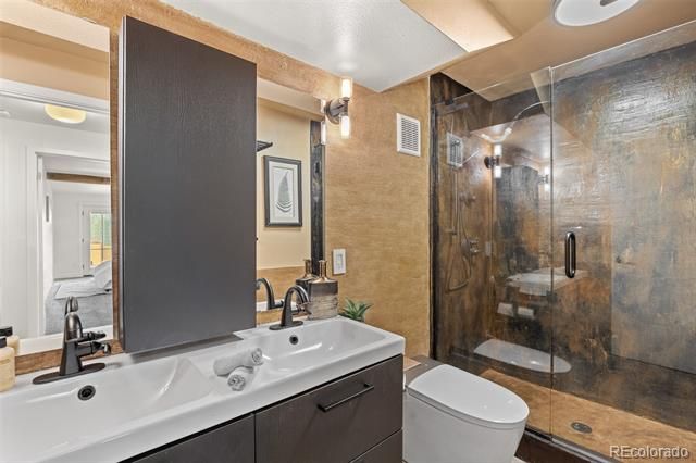 6671 Wauconda Drive, Larkspur, CO 80118