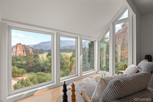 6671 Wauconda Drive, Larkspur, CO 80118