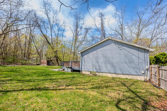 46 New York Avenue, Sound Beach, NY 11789
