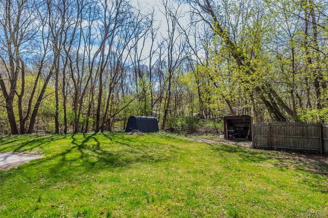 46 New York Avenue, Sound Beach, NY 11789