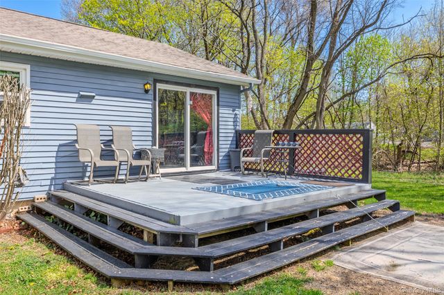 46 New York Avenue, Sound Beach, NY 11789