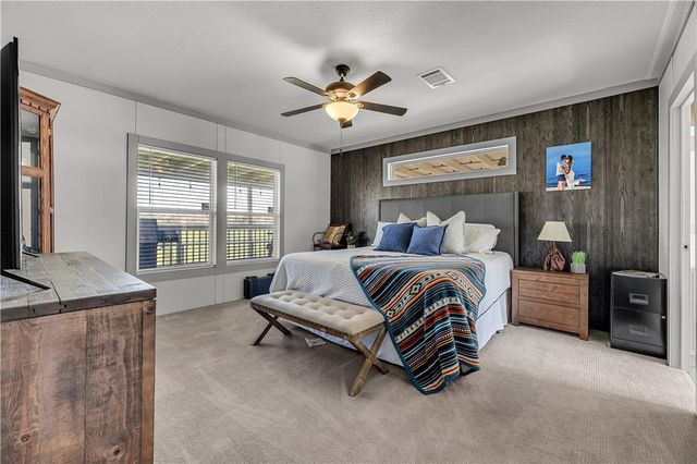 11581 County Road 419, Navasota, TX 77868