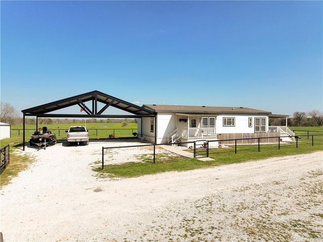 11581 County Road 419, Navasota, TX 77868
