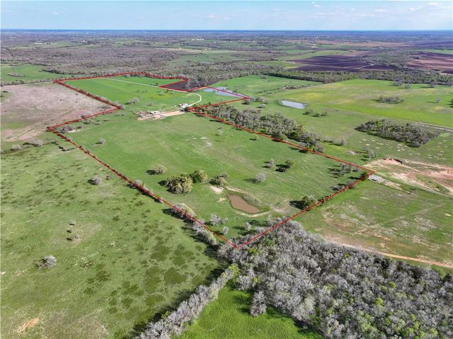 11581 County Road 419, Navasota, TX 77868
