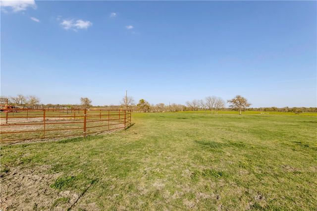 11581 County Road 419, Navasota, TX 77868