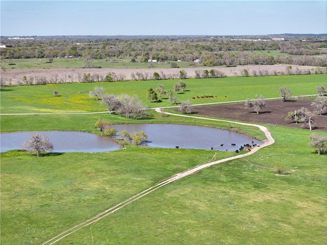 11581 County Road 419, Navasota, TX 77868
