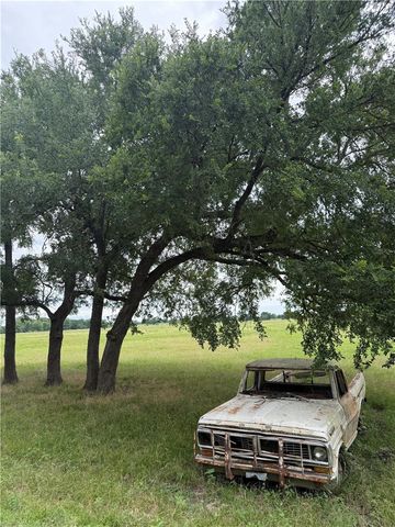 11581 County Road 419, Navasota, TX 77868