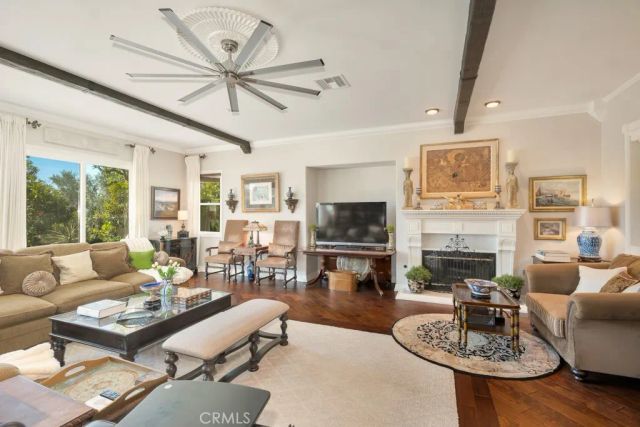 7040 Hogan Street, Moorpark, CA 93021