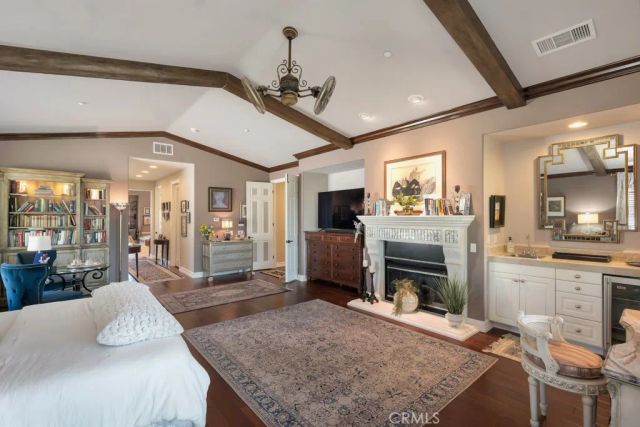 7040 Hogan Street, Moorpark, CA 93021