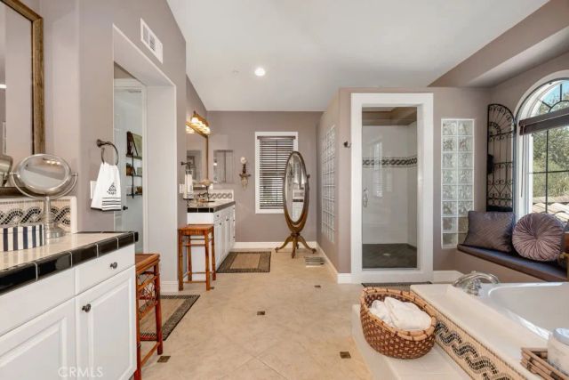 7040 Hogan Street, Moorpark, CA 93021