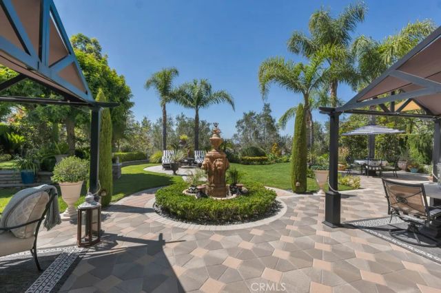 7040 Hogan Street, Moorpark, CA 93021