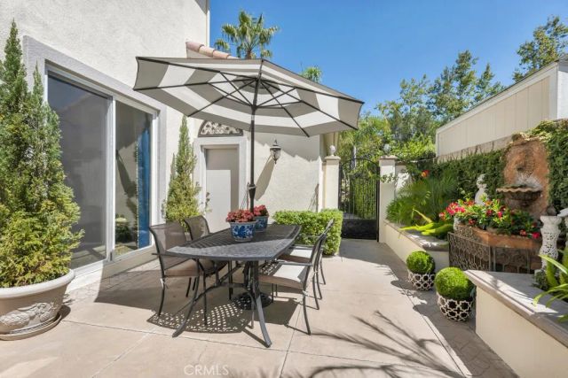 7040 Hogan Street, Moorpark, CA 93021