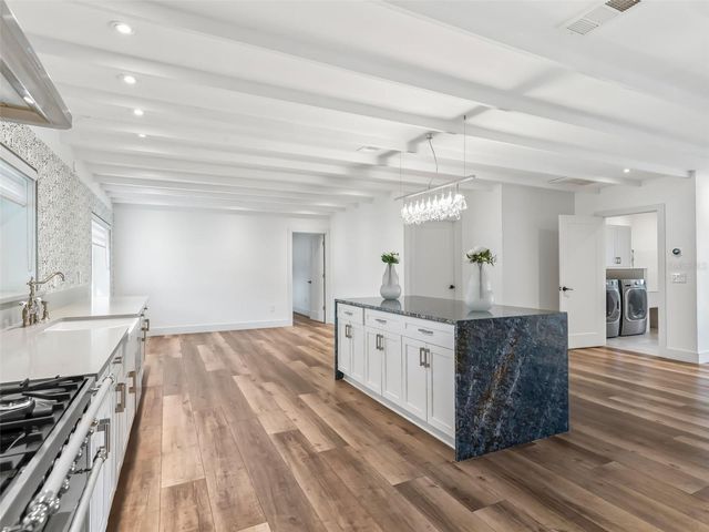 9865 SW 74TH AVENUE, Ocala, FL 34476