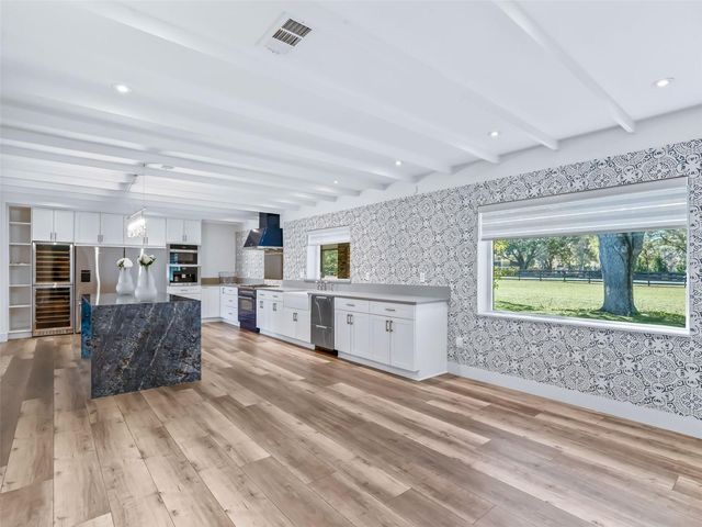 9865 SW 74TH AVENUE, Ocala, FL 34476