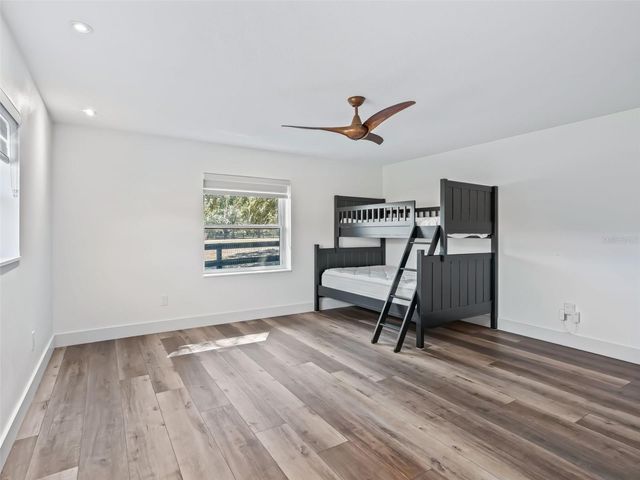 9865 SW 74TH AVENUE, Ocala, FL 34476