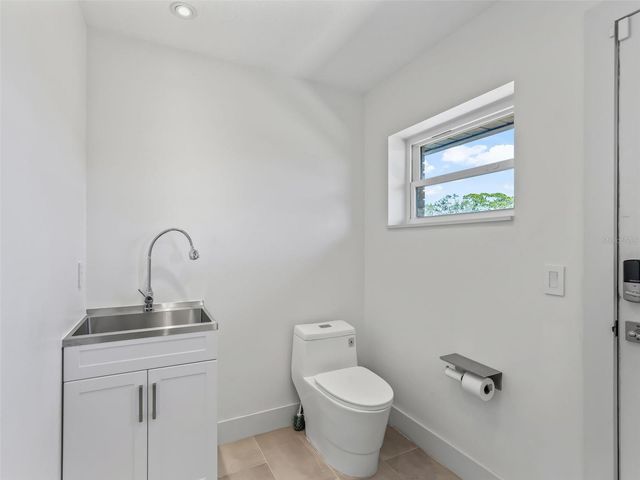 9865 SW 74TH AVENUE, Ocala, FL 34476