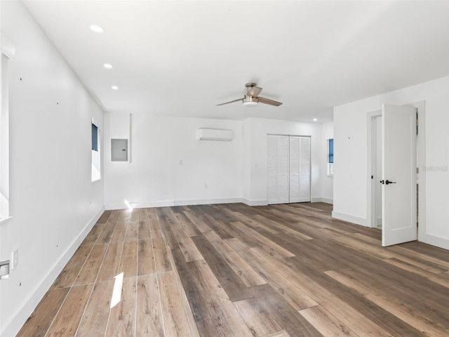 9865 SW 74TH AVENUE, Ocala, FL 34476