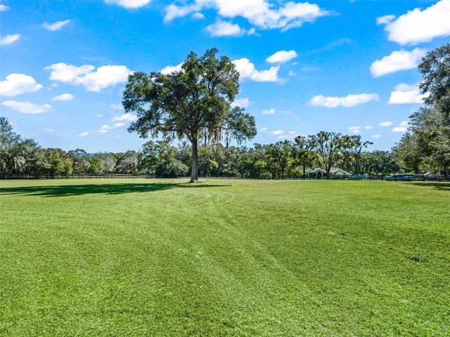 9865 SW 74TH AVENUE, Ocala, FL 34476