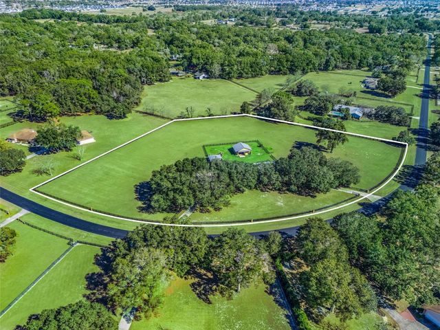 9865 SW 74TH AVENUE, Ocala, FL 34476