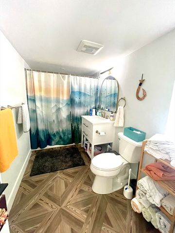 44 Sherburn Cir, Weston, MA 02493
