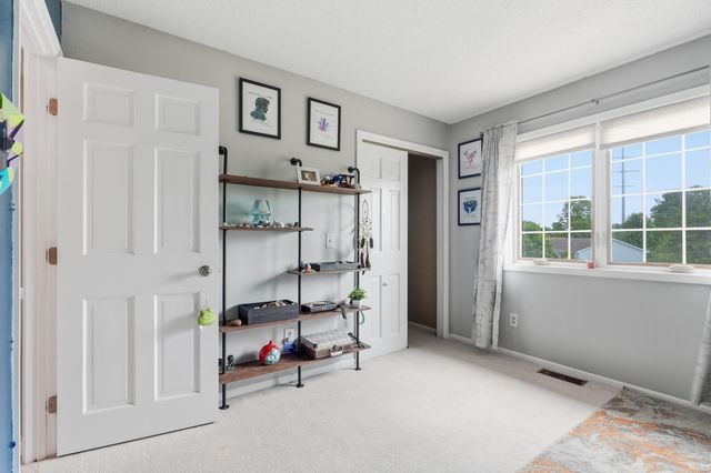 10934 Westmore Court, Fort Wayne, IN 46845