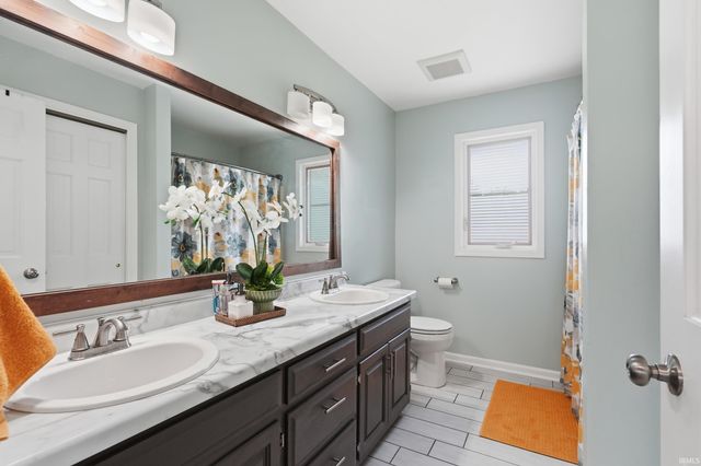 10934 Westmore Court, Fort Wayne, IN 46845
