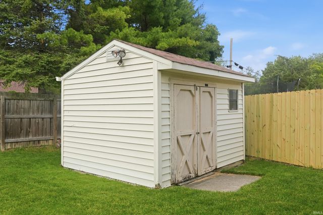 10934 Westmore Court, Fort Wayne, IN 46845