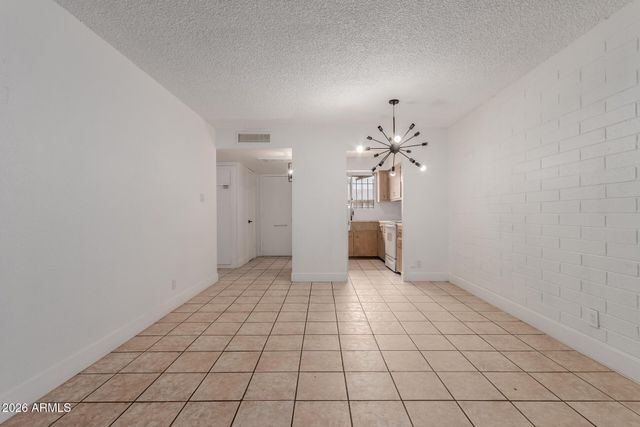 7127 W MARIPOSA Street, Phoenix, AZ 85033