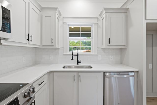 99 Richburg Ave., Purvis, MS 39475
