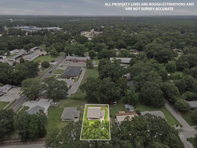 99 Richburg Ave., Purvis, MS 39475