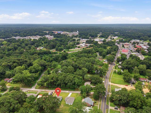 99 Richburg Ave., Purvis, MS 39475