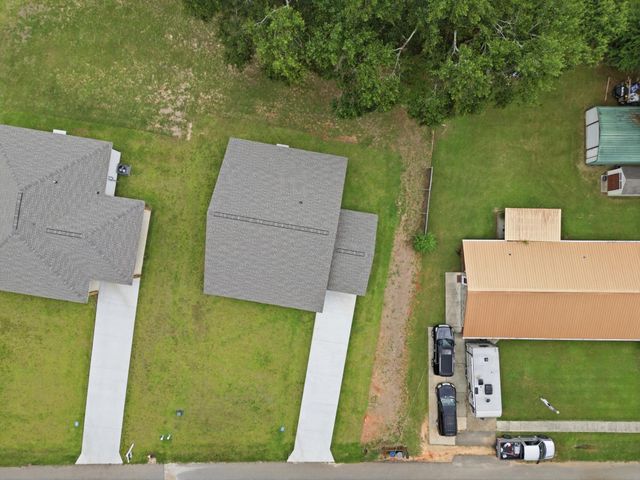 99 Richburg Ave., Purvis, MS 39475