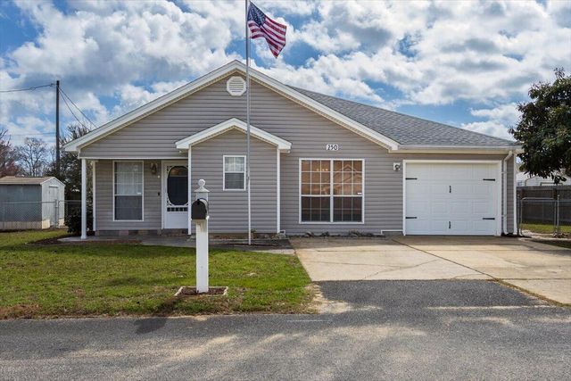 250 Terrance Lane, Mary Esther, FL 32569