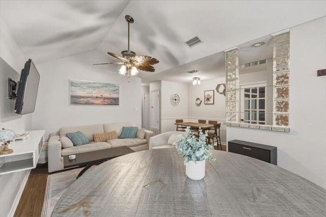 250 Terrance Lane, Mary Esther, FL 32569