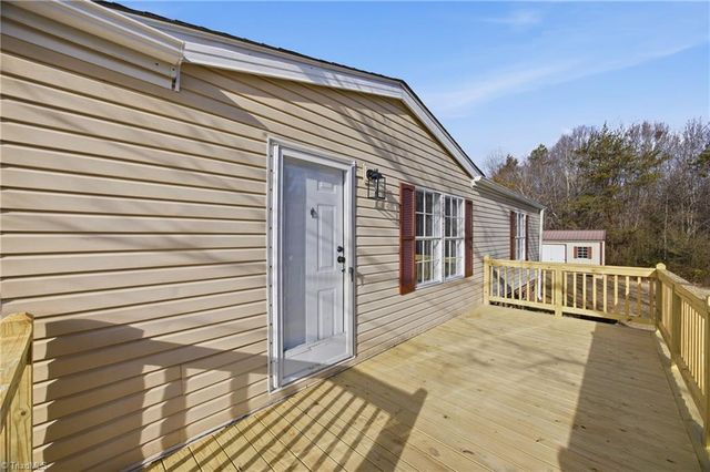 53 Mountain View Drive, Taylorsville, NC 28681