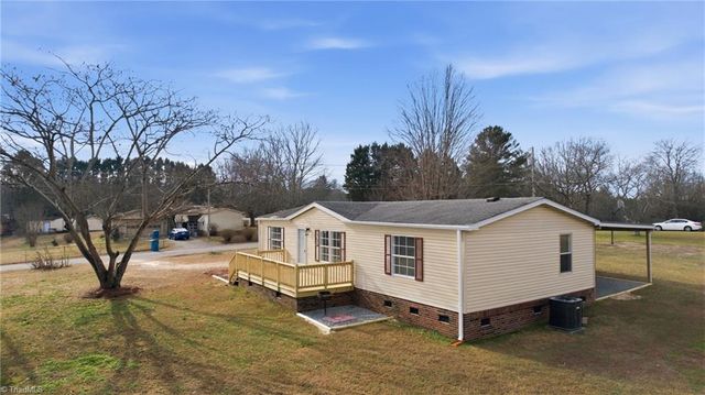 53 Mountain View Drive, Taylorsville, NC 28681