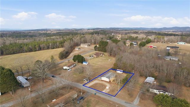 53 Mountain View Drive, Taylorsville, NC 28681