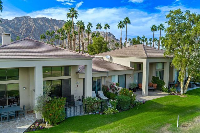 54938 Oak Tree A26, La Quinta, CA 92253