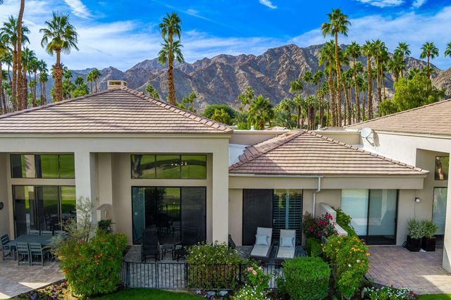 54938 Oak Tree A26, La Quinta, CA 92253