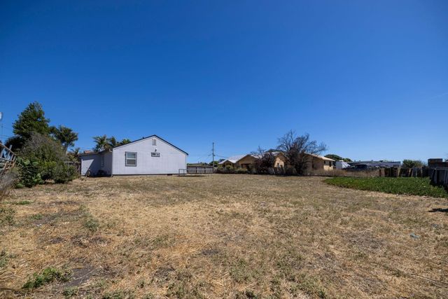323 Addington Lane, Salinas, CA 93907
