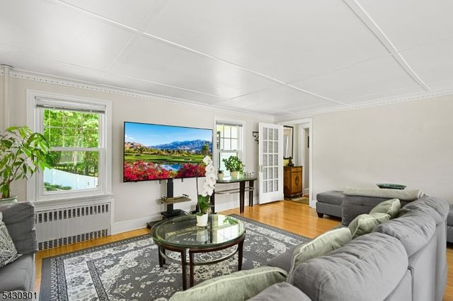 125 Alexander Ave, Montclair Twp., NJ 07043