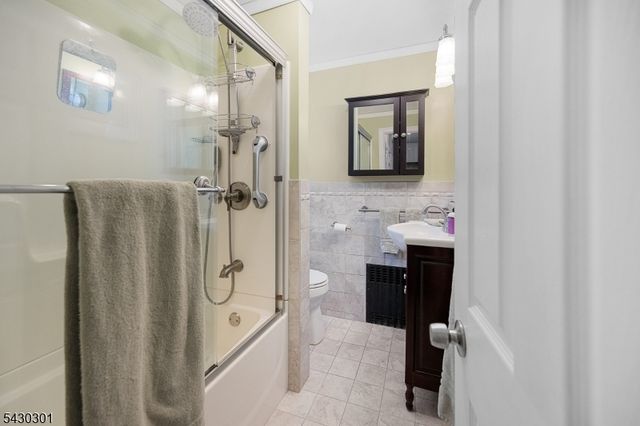 125 Alexander Ave, Montclair Twp., NJ 07043