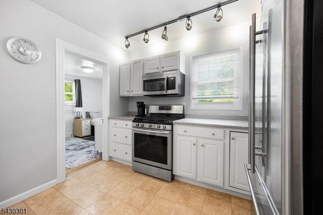 125 Alexander Ave, Montclair Twp., NJ 07043