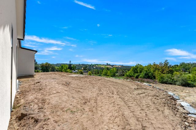 8691 Chili Hill Rd, Newcastle, CA 95658